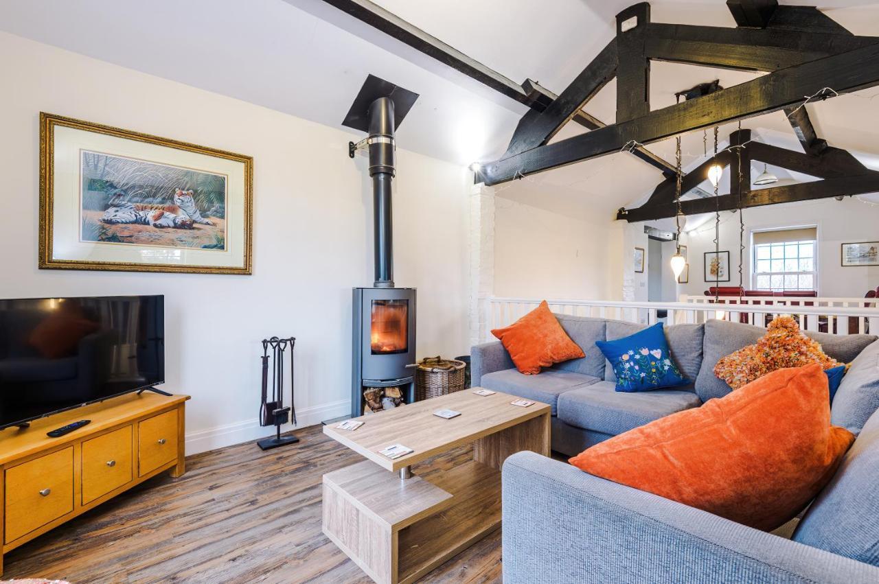 Belvedere House - Serene Countryside Escape - 4 Bedrooms Sleeps 8 Sandbach Exteriér fotografie